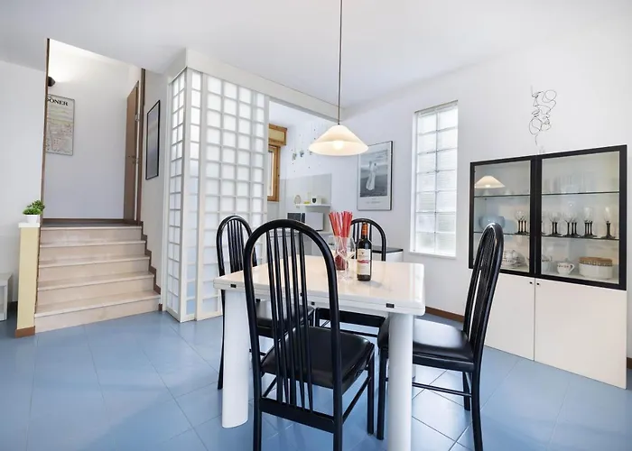 Casoli 11 - Vista Mare Apartment